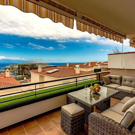 Apartment With Spectacular View In Puerto Santiago プエルト・デ・サンティアゴ エクステリア 写真