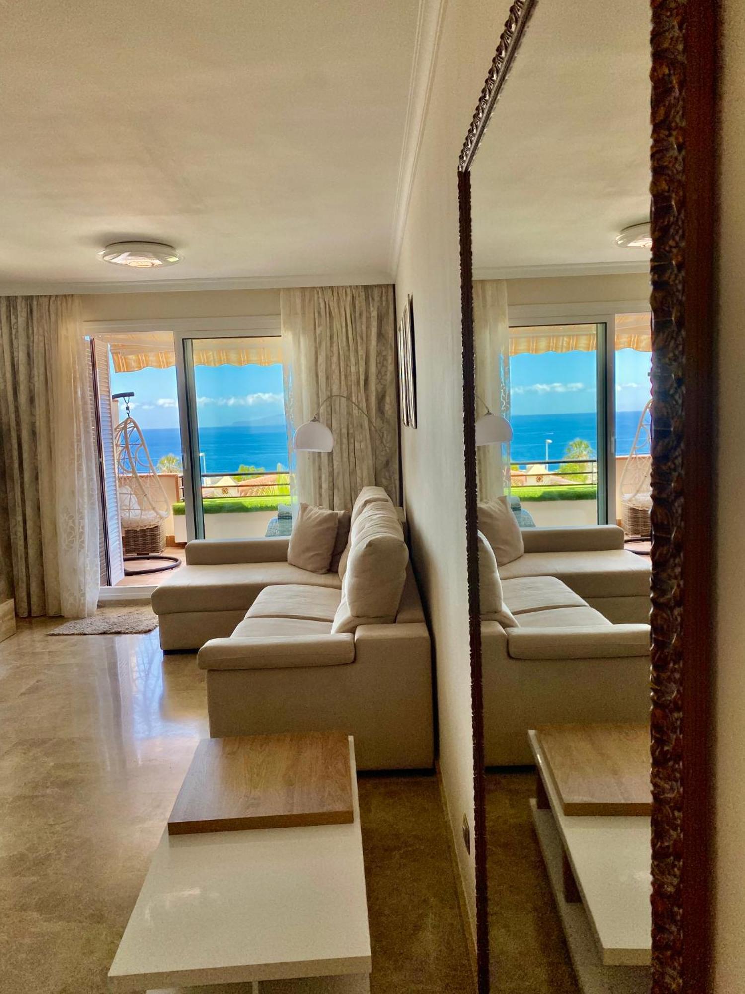 Apartment With Spectacular View In Puerto Santiago プエルト・デ・サンティアゴ エクステリア 写真