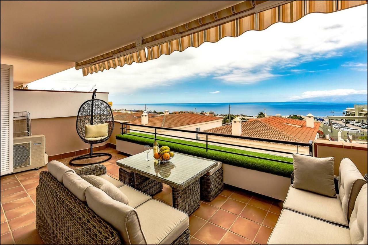Apartment With Spectacular View In Puerto Santiago プエルト・デ・サンティアゴ エクステリア 写真